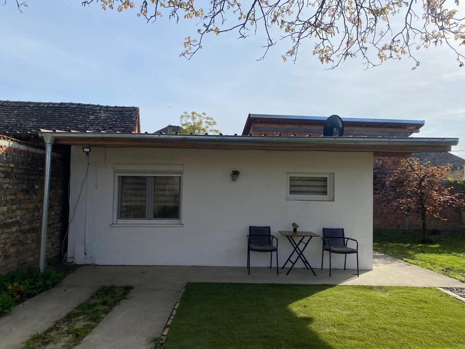 Full House Apartment in Vojvodina