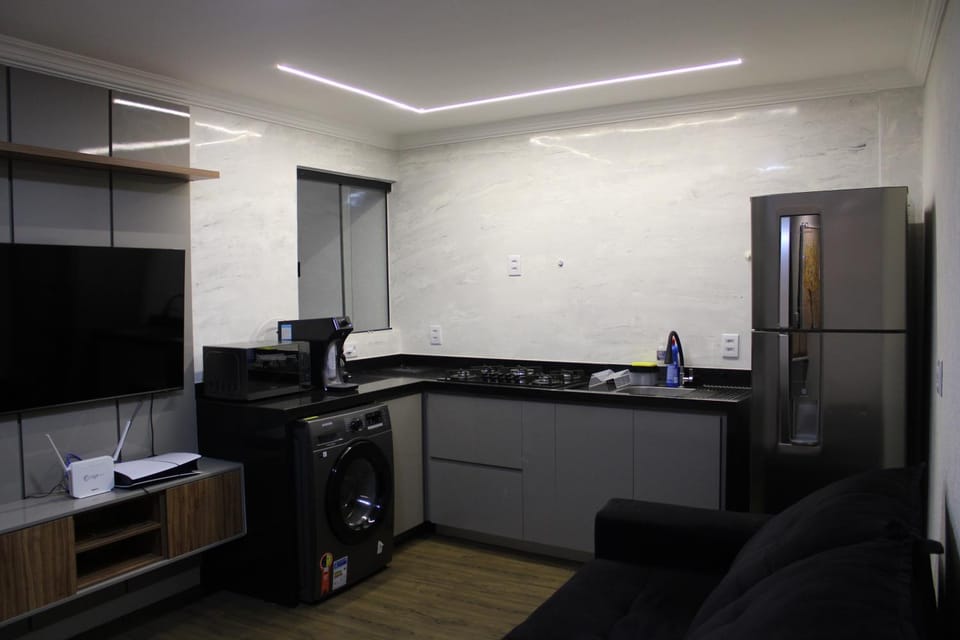 TV and multimedia, Kitchen or kitchenette, stove