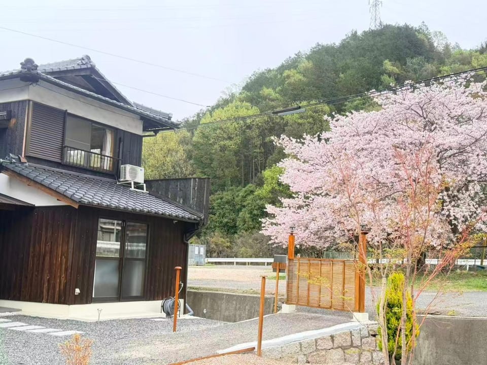 Smith 夫婦 Apartment in Japan