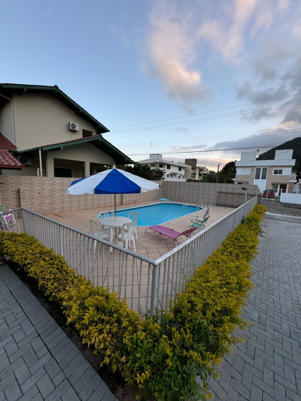Casa no paraíso com piscina e jogos - Perto da praia House in Florianopolis