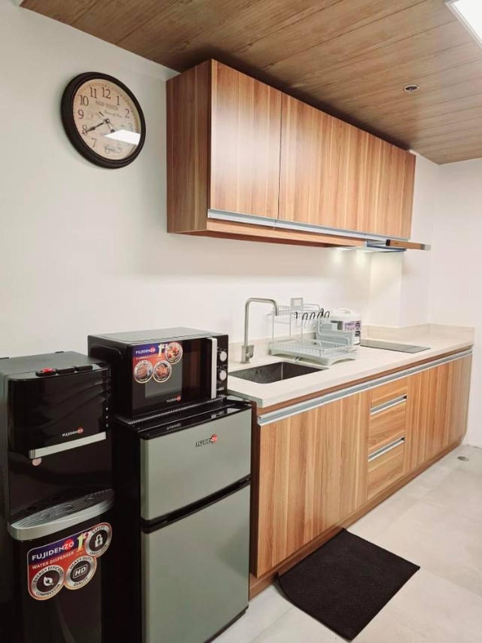 microwave, oven, kitchen