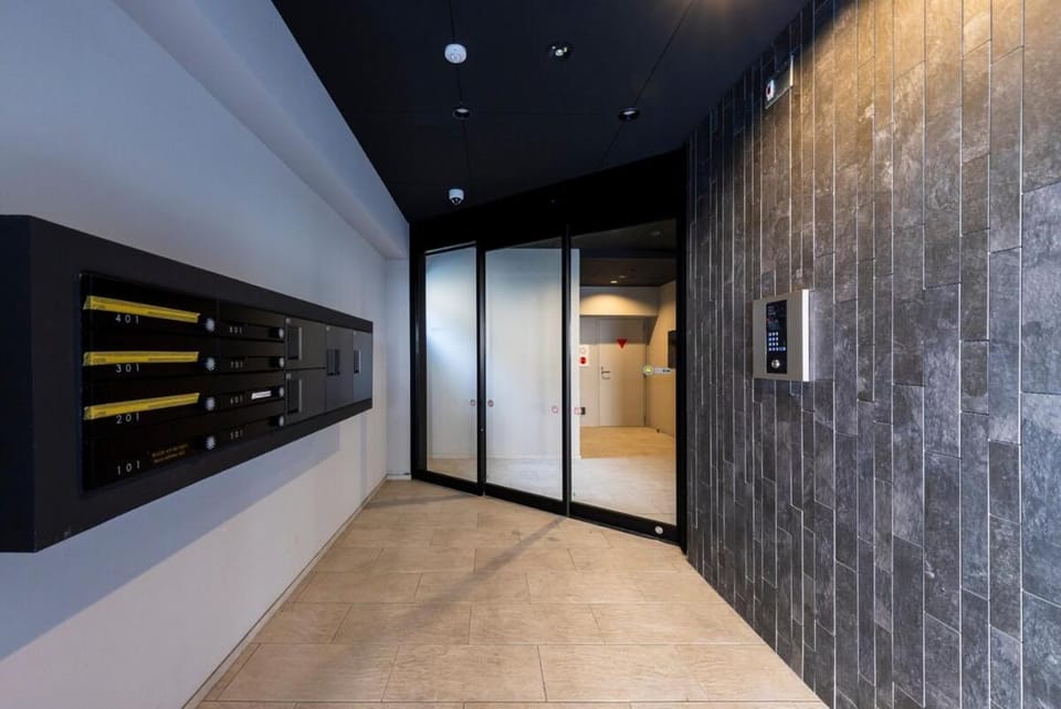 Amp Flat Arc Bliss 2A Apartment in Fukuoka Prefecture