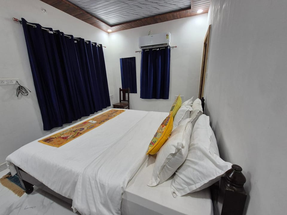 Hanu Guest house Bed and Breakfast in Sindh