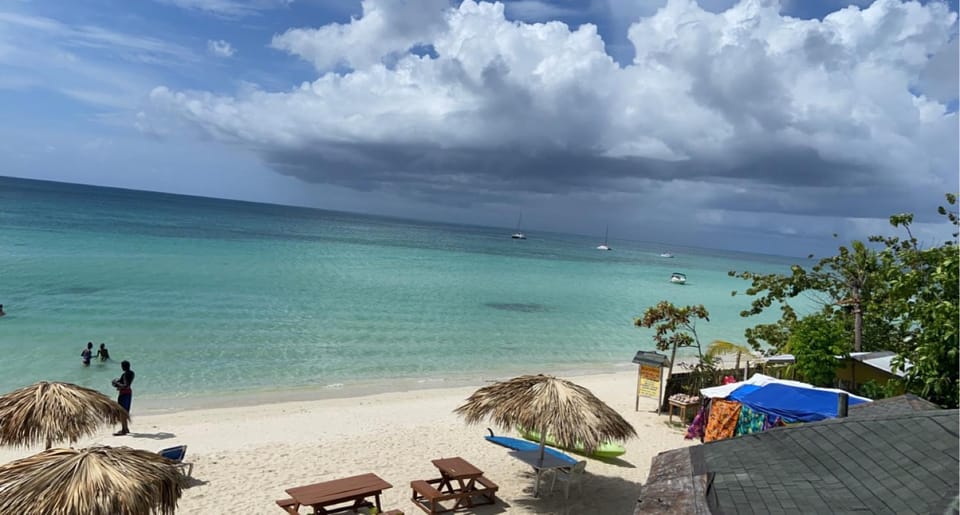 Fun Holiday Beach Hotel Hotel in Westmoreland Parish