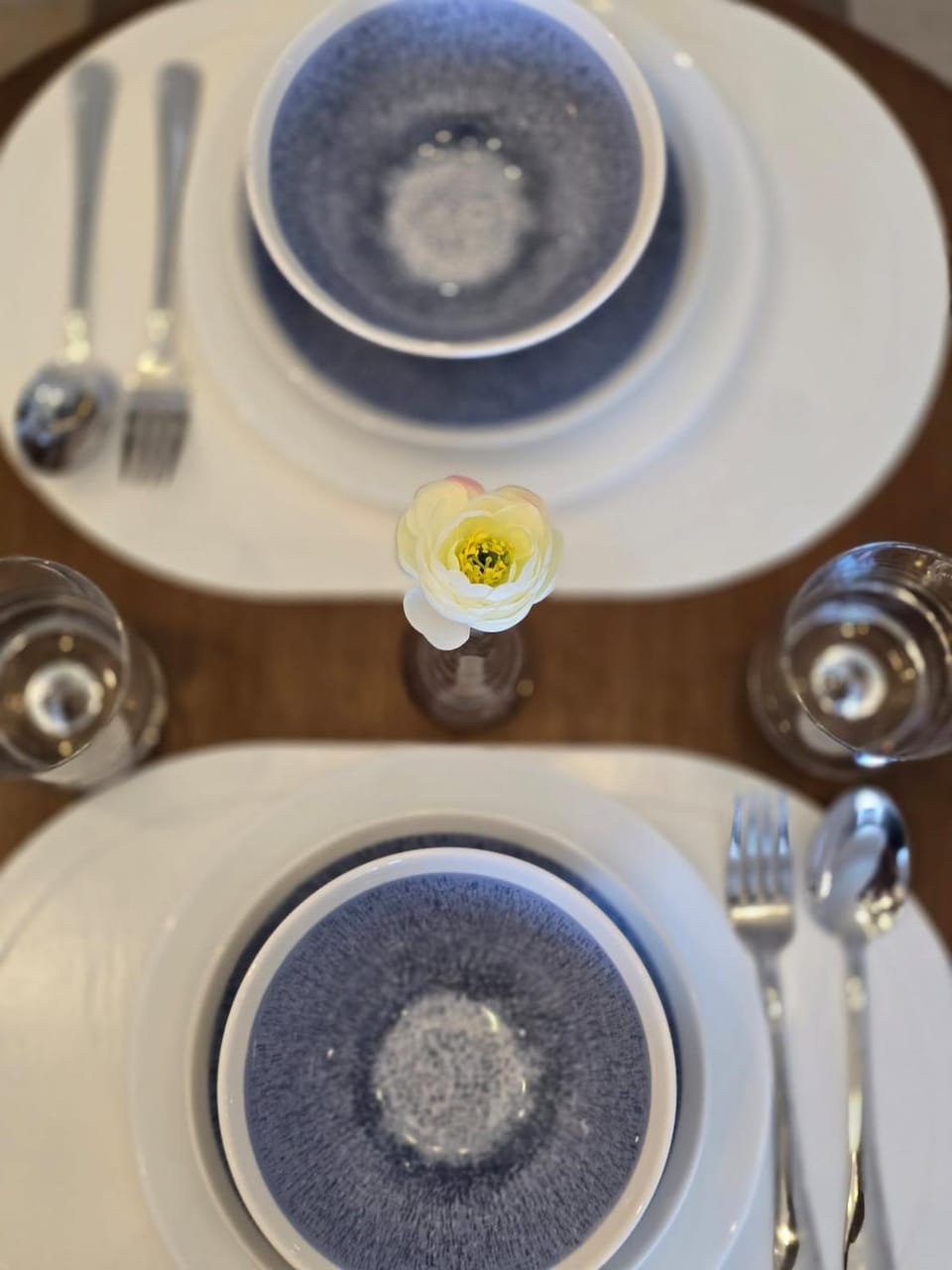 Food and drinks, Dining area, Food