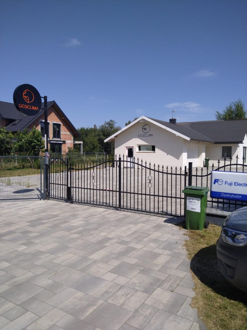 Property building, Parking