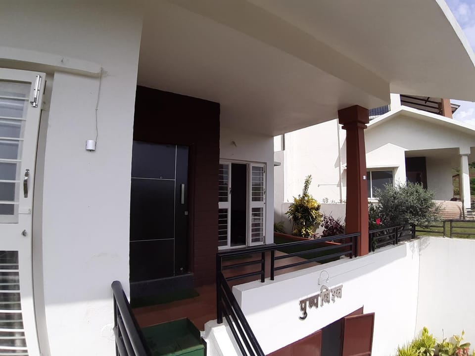 Pushpavishwa villa Villa in Maharashtra