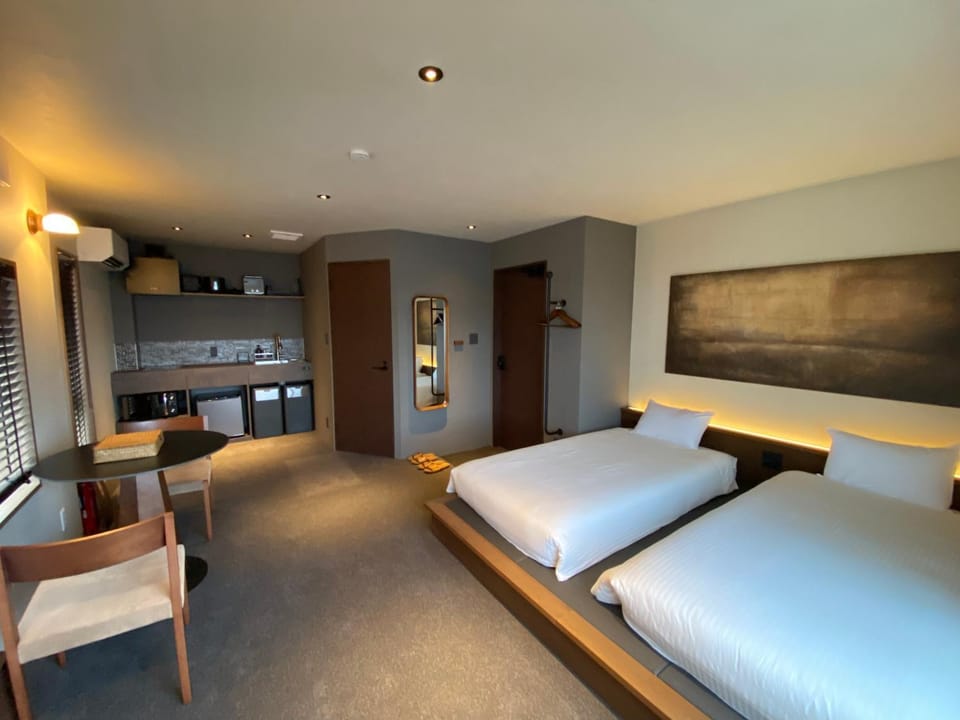 Bed, Kitchen or kitchenette, Photo of the whole room