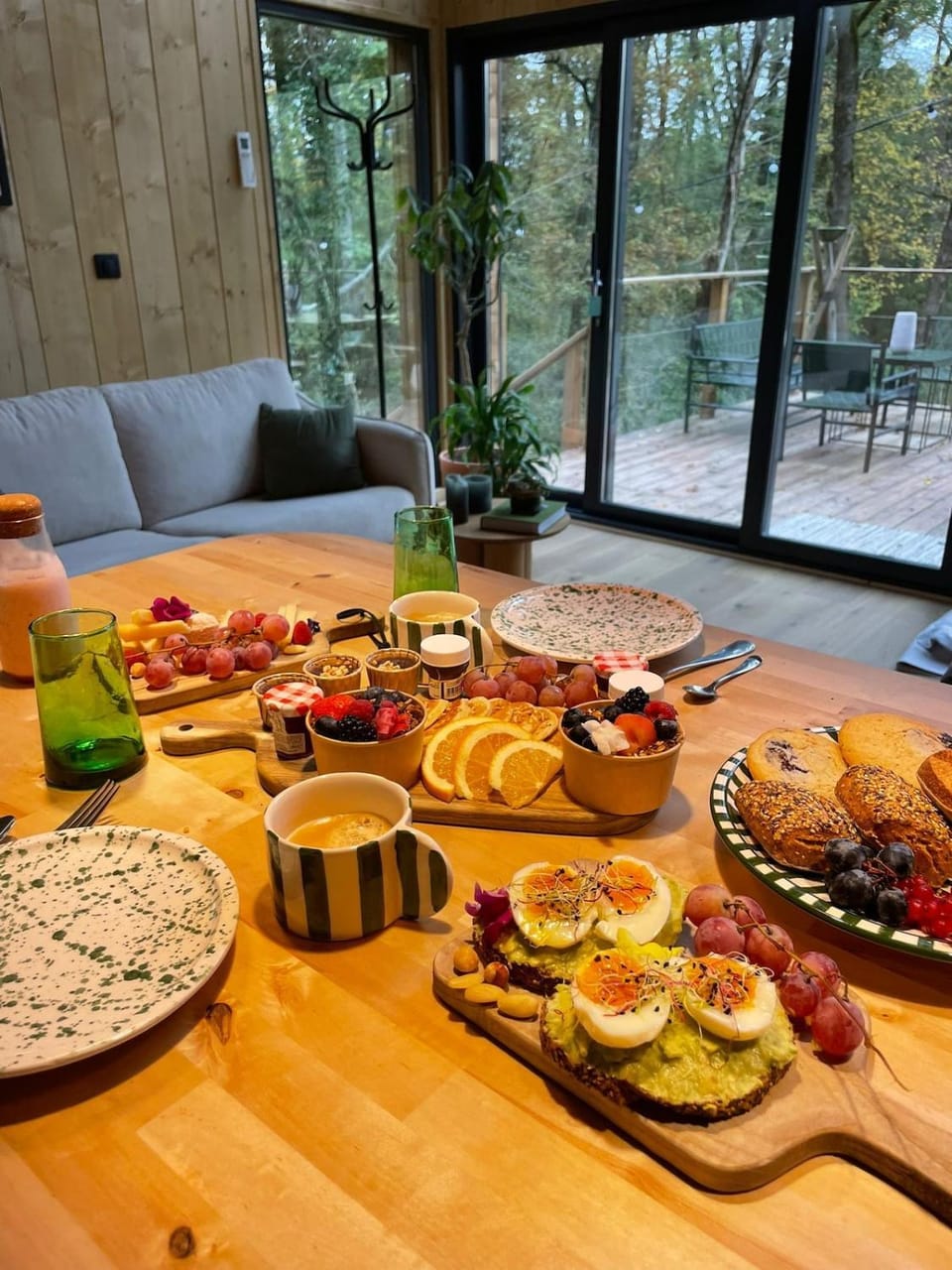 Food and drinks, Continental breakfast, Buffet breakfast