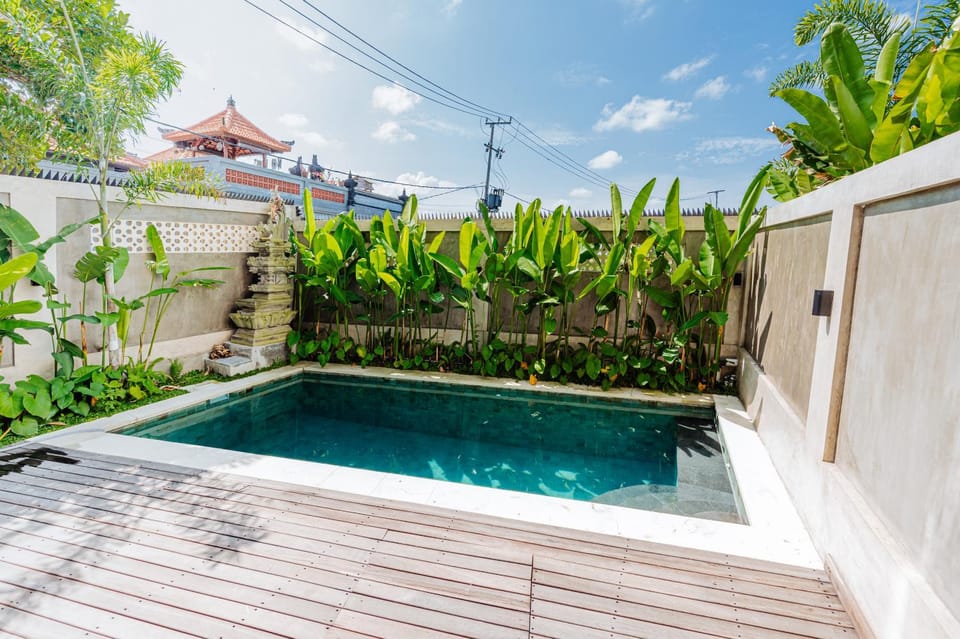 Garden view, Swimming pool