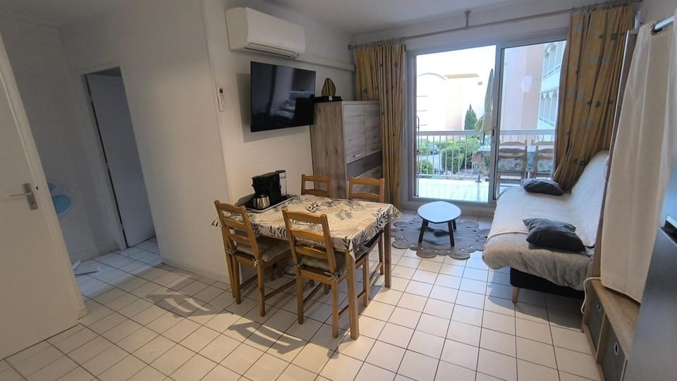 Le Thalassa II appartement T2 en bord de plage et du Port Apartment in Gruissan