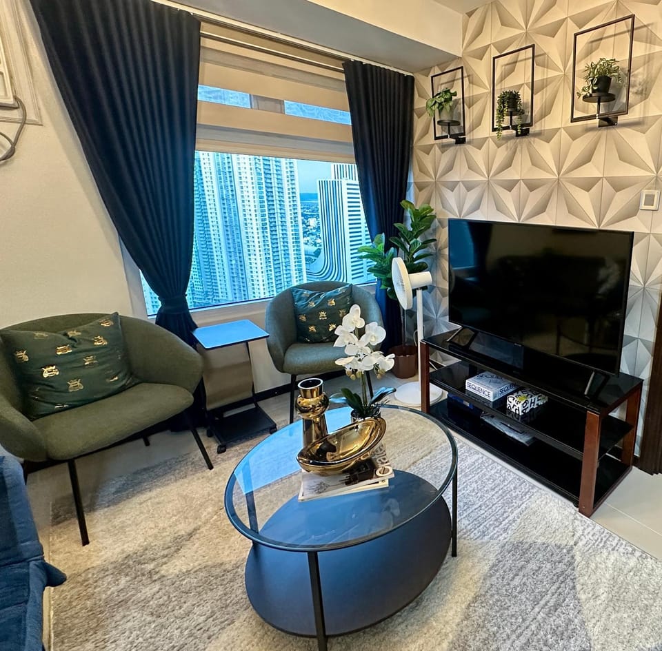 Stay at Downtown Suite 2 in BGC, Taguig City Apartment hotel in Makati