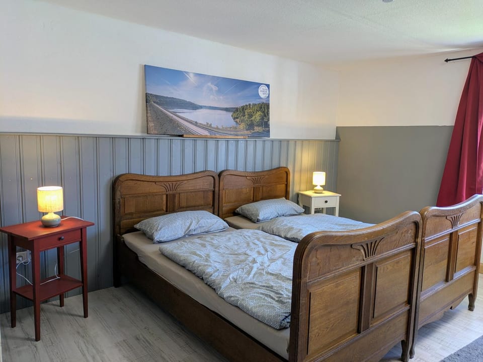 Bed, Bedroom