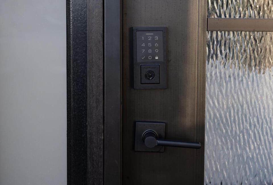 Comfortable Willow Glen Home w Central AC&Heater Apartment in Willow Glen