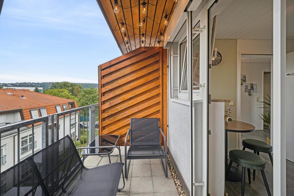 View (from property/room), Balcony/Terrace, Seating area, Dining area