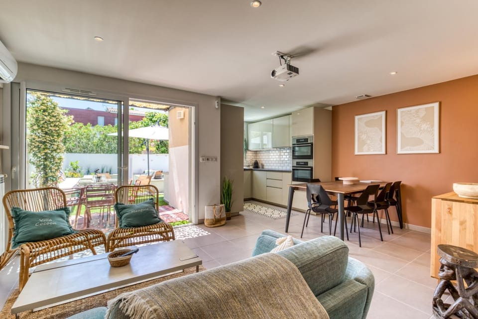Villa cocoon avec piscine privée - proche plages & Montpellier Villa in Mauguio