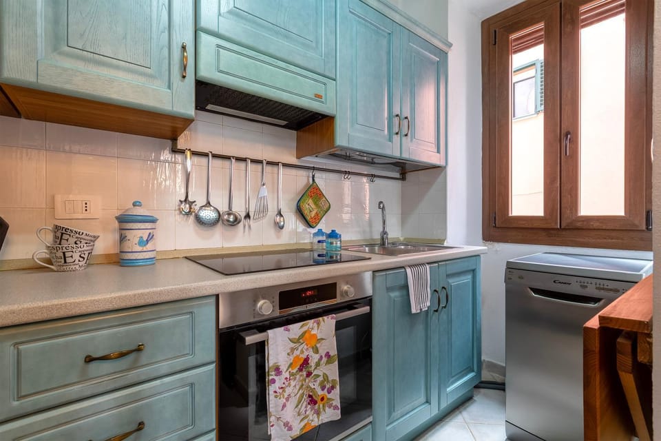 Itadhome - "Finestra Nascosta" nel centro storico, vicino a tutti i servizi Apartment in Alghero
