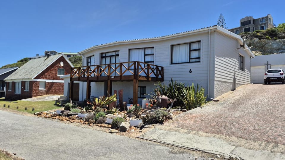 Property building, Street view, Parking