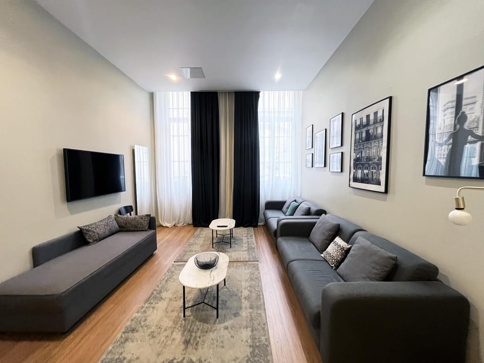UrbanFlat 91 - Beautiful Apartment in Le Marais Apartment in Paris