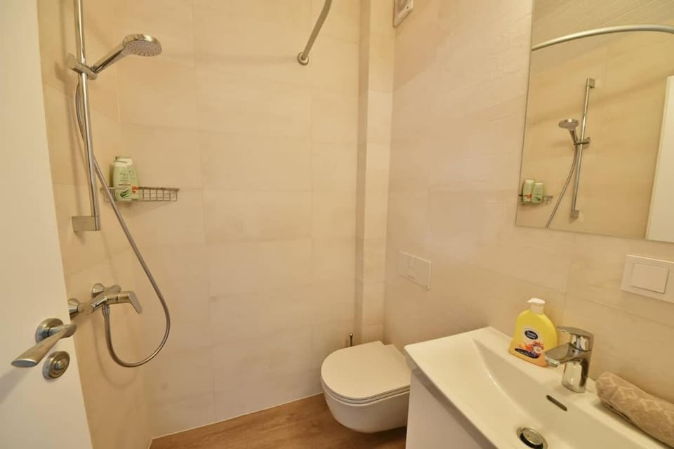 Domillion 2bdr 2bath on Vokieciu w parking V1020A Apartment in Vilnius