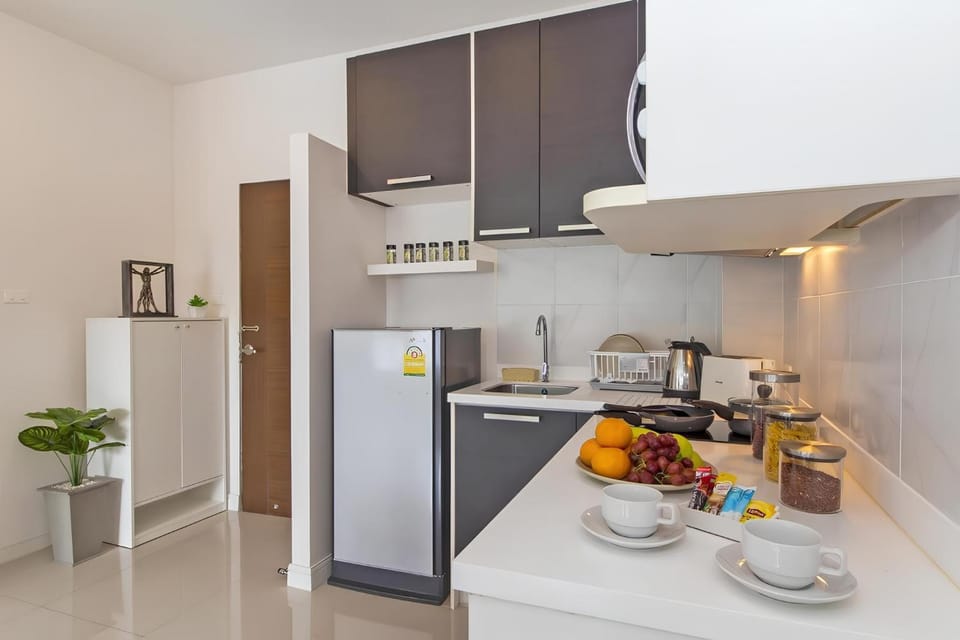 CHIC CONDO - Amazing mountain view near Karon beach B513 Apartment in Phuket
