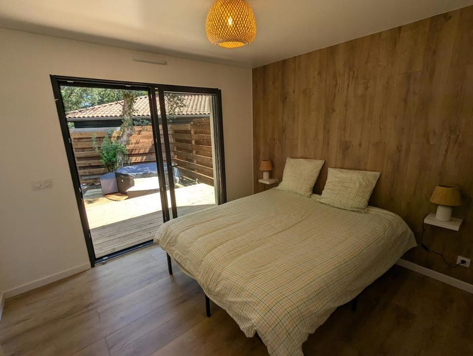 New 3 bedroom villa with Spa Villa in Labenne