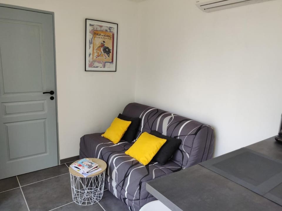 Appartement Nîmes, France Apartment in Nimes