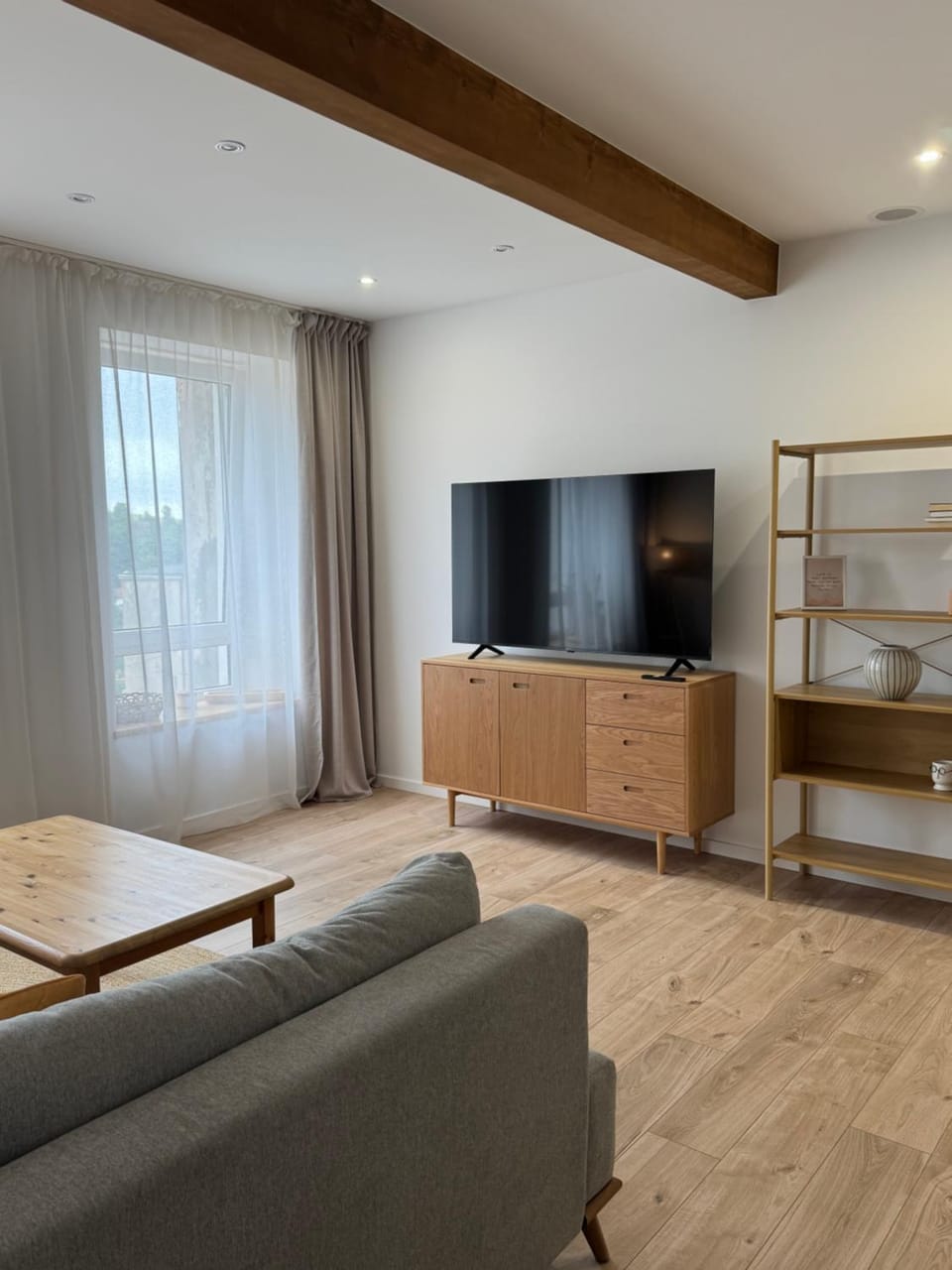 TV and multimedia, Living room, Photo of the whole room, Seating area