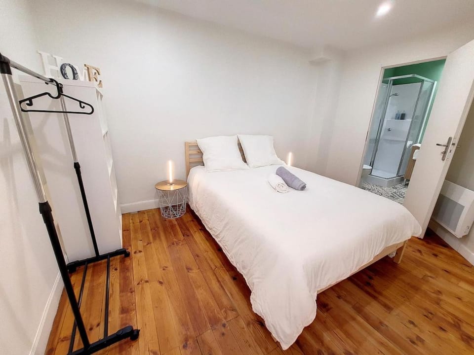 Les Arcades - Mirande Centre Apartment in Occitanie