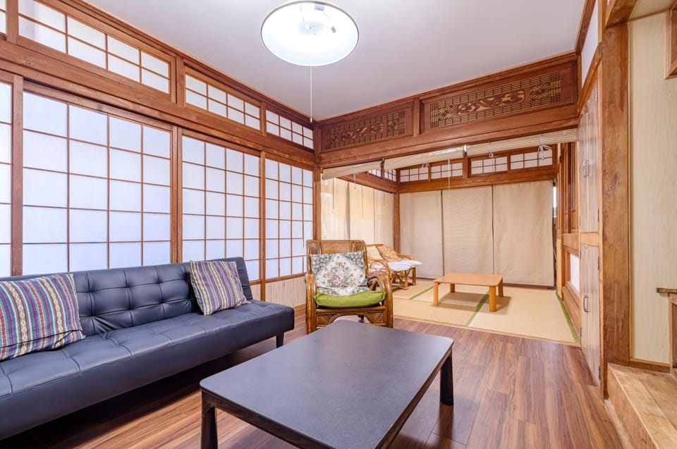 Living room, air conditioner