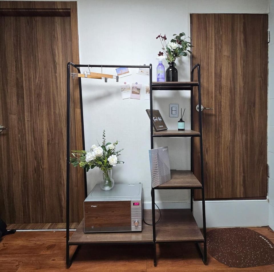 Air conditioner 4 people Line 2 Sillim Station Parking Outdoor table Seoul tour Gocheok Dome K-pop lovers' hideout Apartment in Seoul