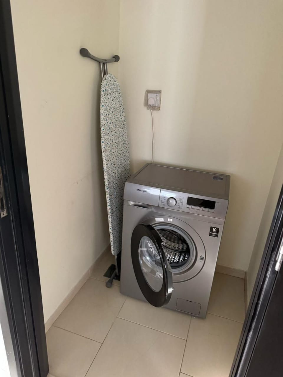 Space, Style & Sunshine 2bedroom Apartment in Dubai