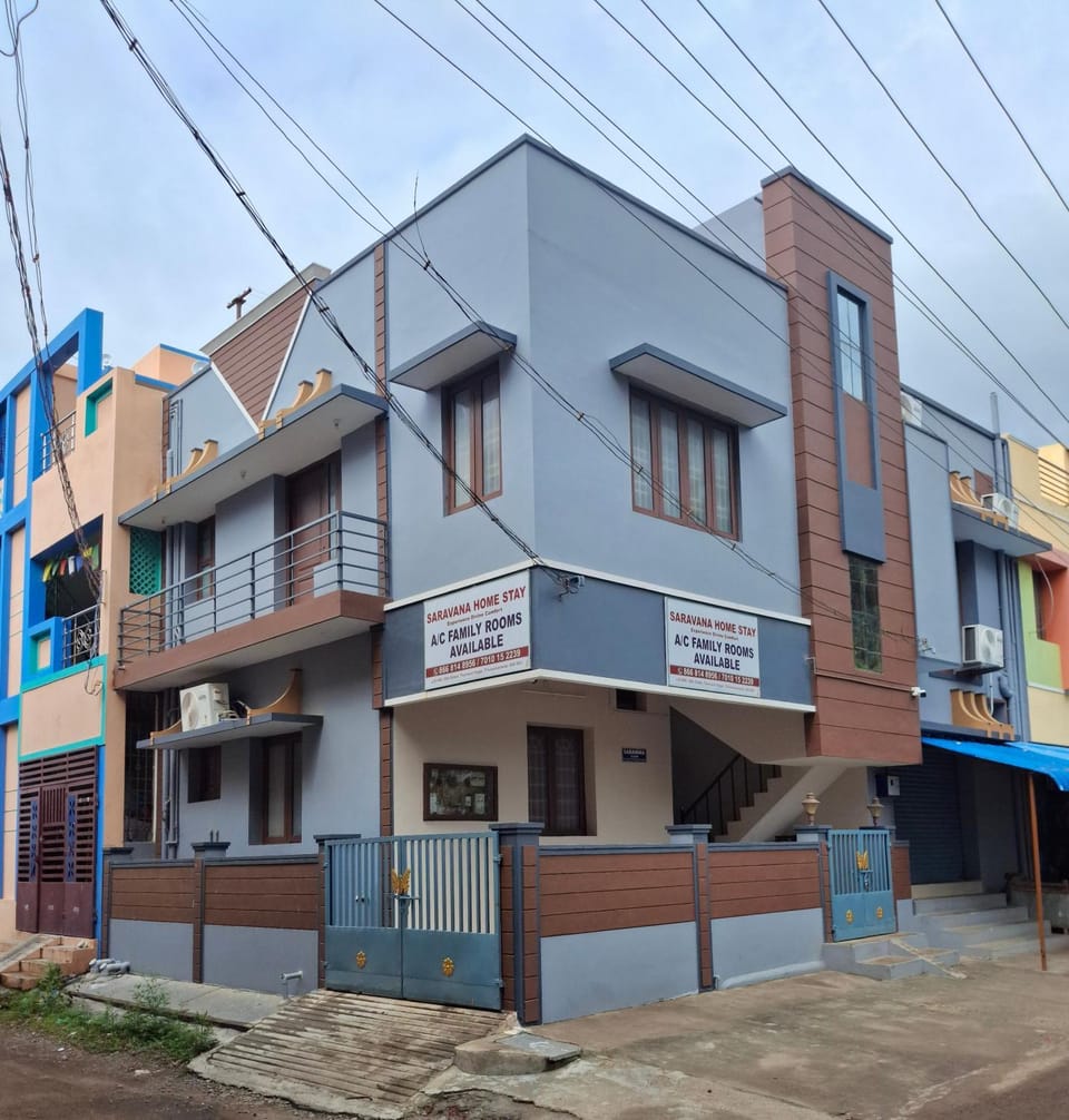 Property building, Neighbourhood, Street view, Parking