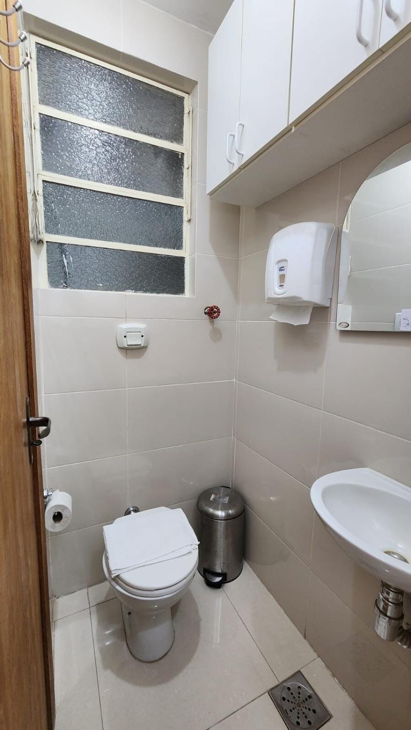 Apto Inteiro Centro Sta Casa 200m WIFI Perto de Tudo até 4 pessoas Apartment in Porto Alegre
