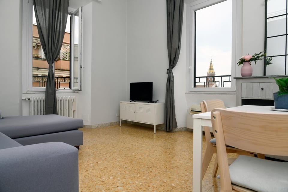 Communal lounge/ TV room, Seating area, Evening entertainment