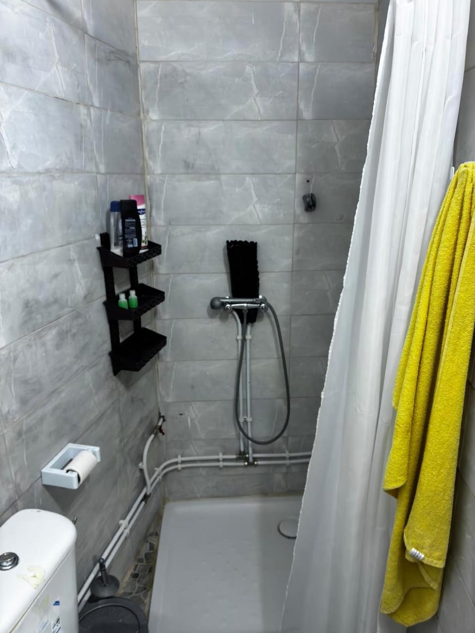 Shower, Bathroom, towels