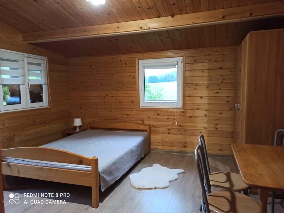 Nad Wąwozem POKOJE I DOMKI 660-271-050 Polańczyk Vacation rental in Slovakia