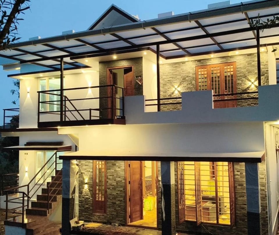 Greenshore 4BHK Pool Villa Vagamon Villa in Kerala