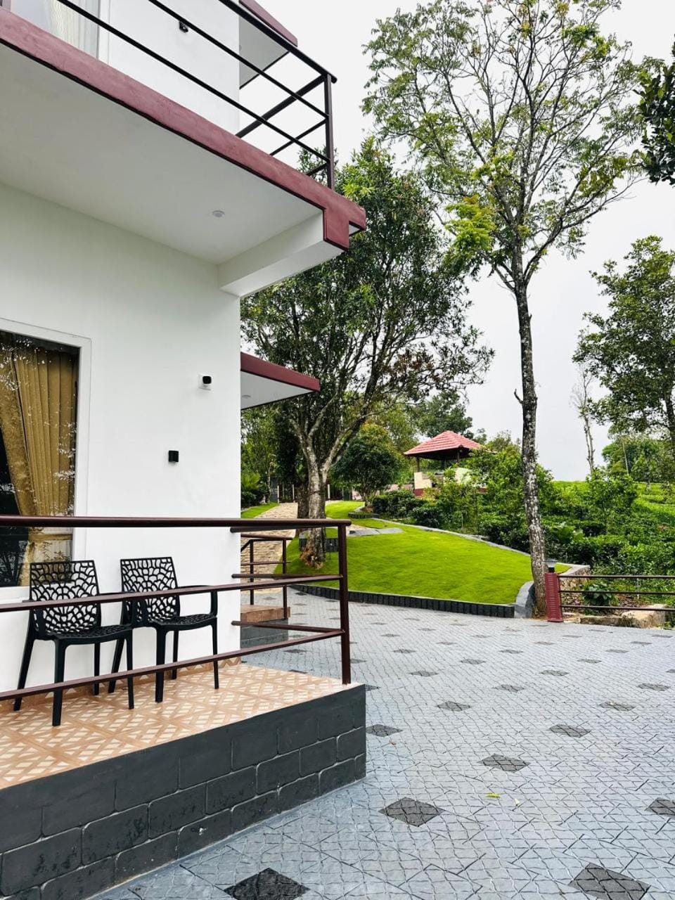 Greenshore 4BHK Pool Villa Vagamon Villa in Kerala
