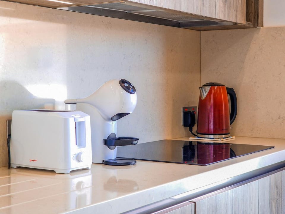Coffee/tea facilities, Kitchen or kitchenette, toaster