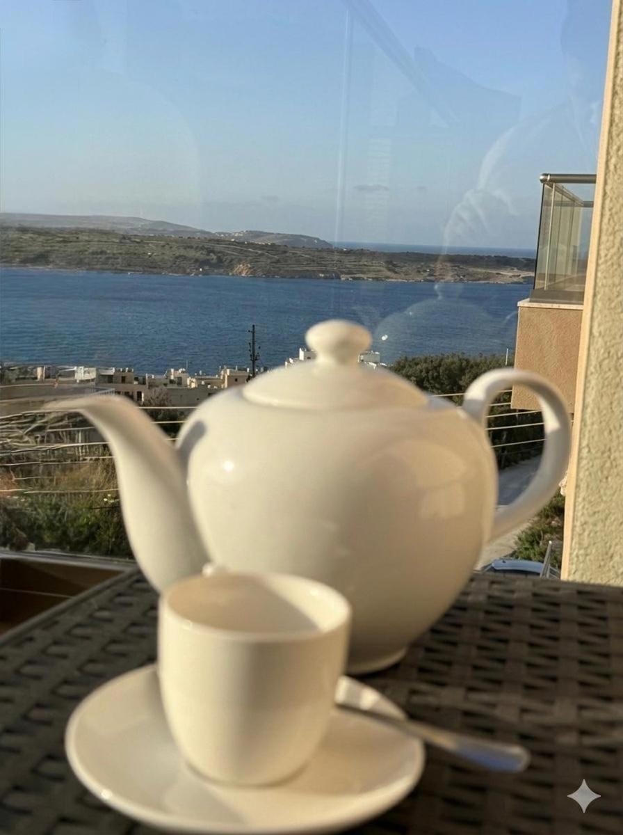 Coffee/tea facilities, Balcony/Terrace, Sea view