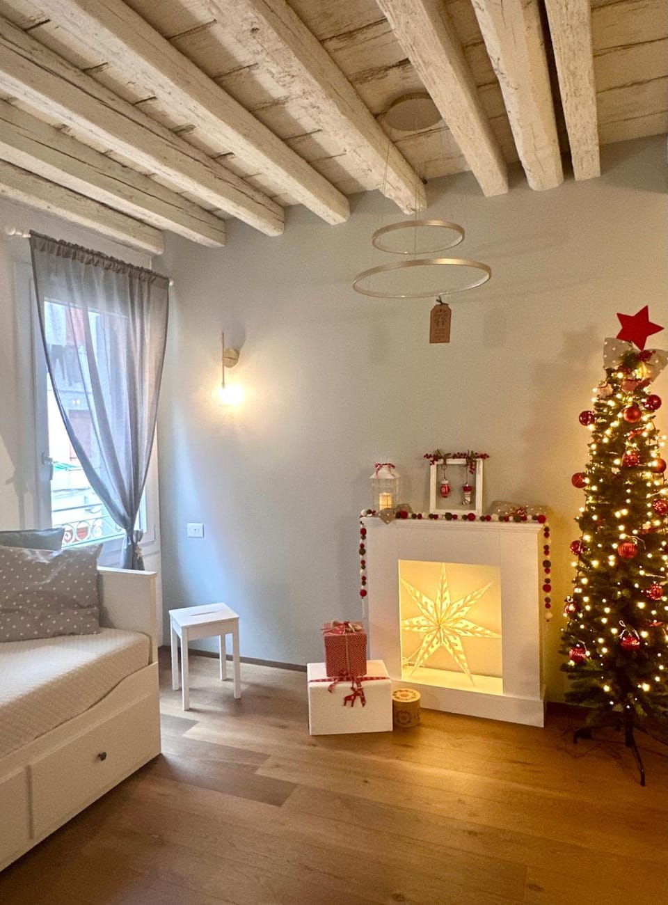 Gingerbread Suite Originale appartamento a tema Natale in centro storico Apartment in Chioggia