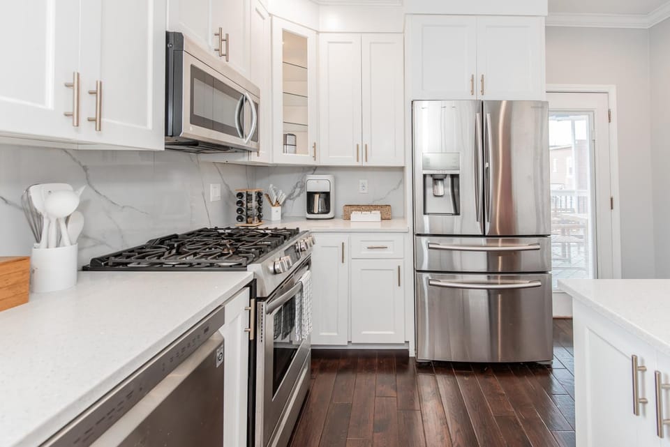 Cozy 2 King Bd Duplex - Steps to Soulard Apartment in Saint Louis