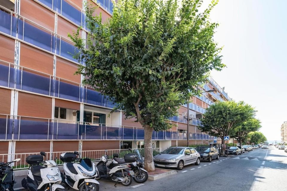 Studio proche mer et gare Apartment in Roquebrune-Cap-Martin