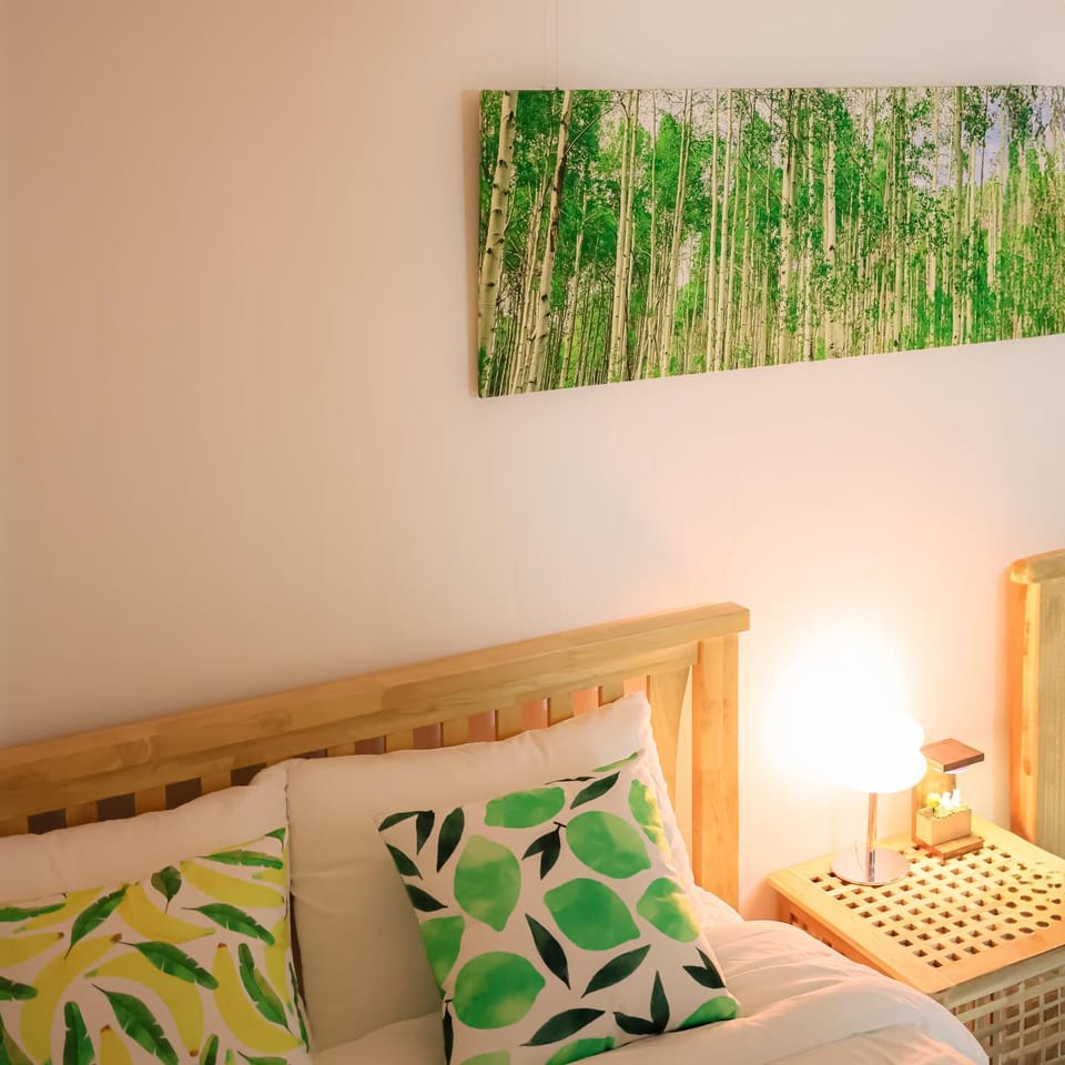 Bed, Bedroom
