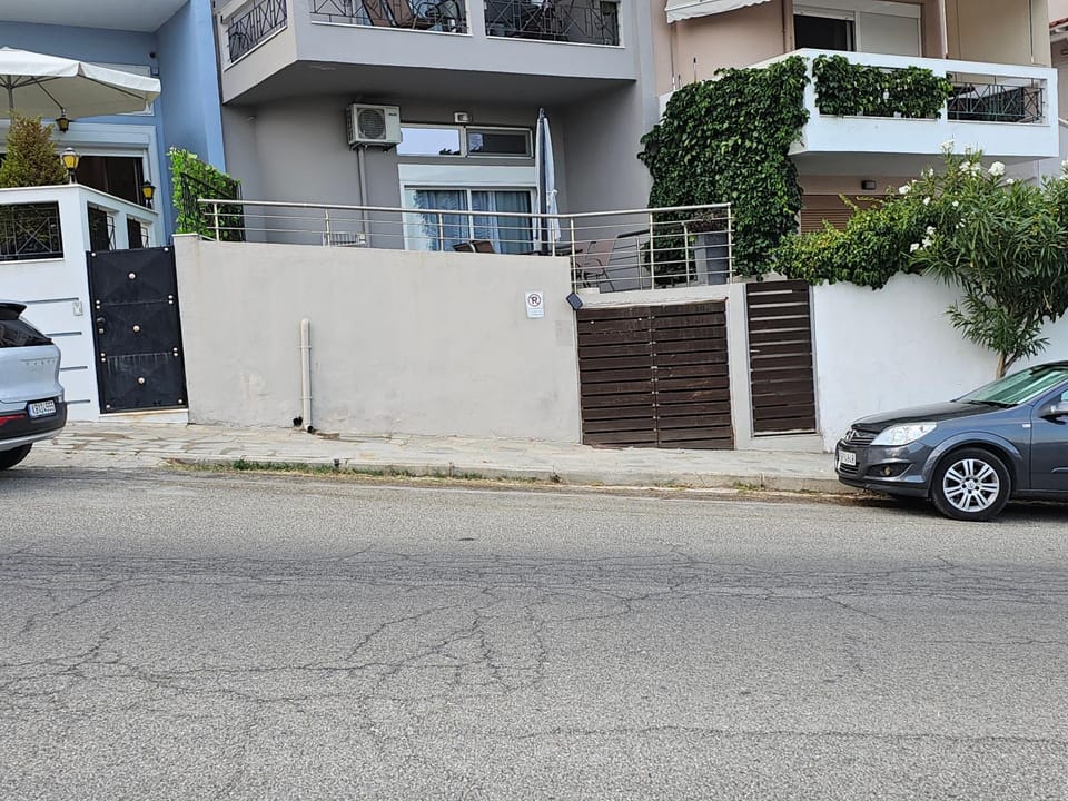 Property building, Parking