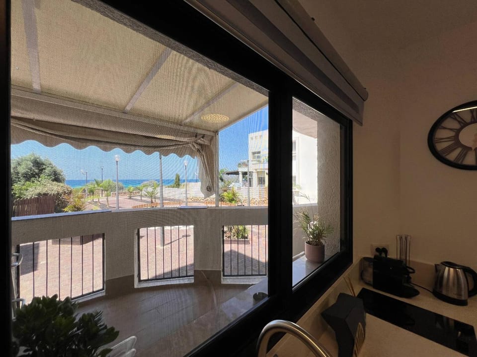 View (from property/room), Sea view, kitchen