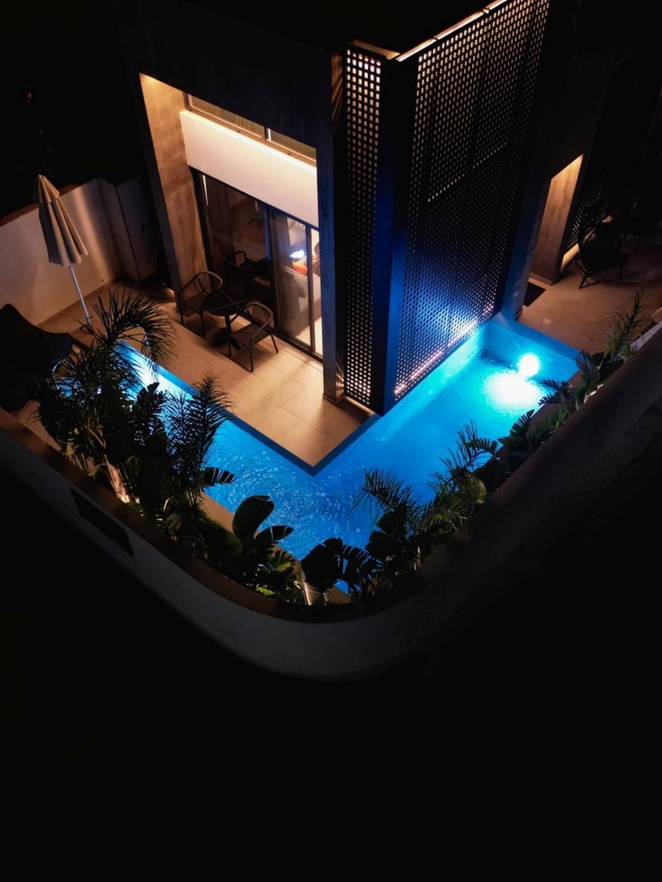Night, Swimming pool