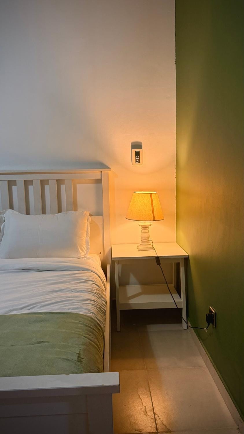 Studio-Like Private Bedroom with Balcony & Private Washroom in JLT Vacation rental in Dubai