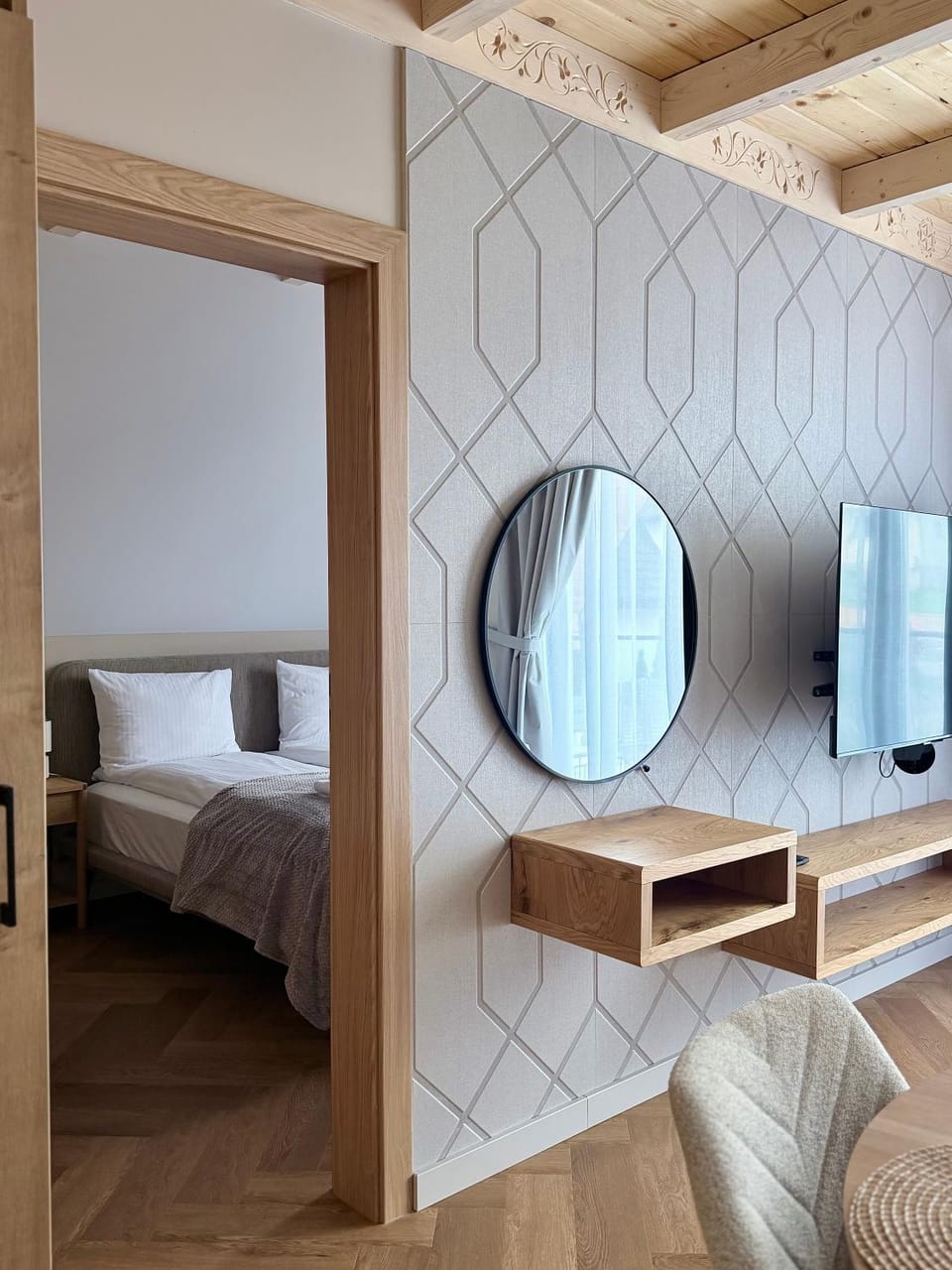 Bed, Photo of the whole room